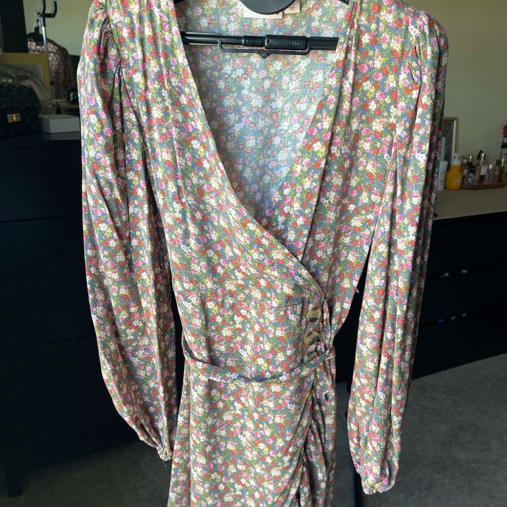 SO Multicolor Floral Long Sleeve Dress
